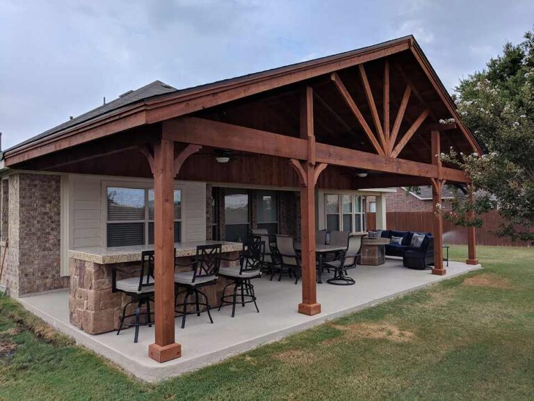 Outdoor Kitchens 12