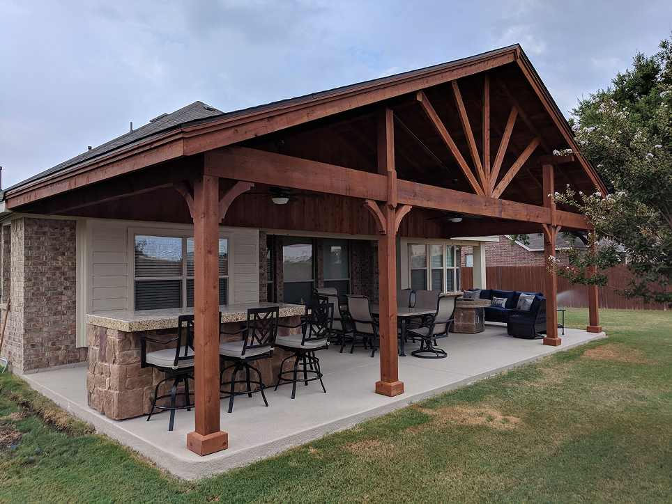 Outdoor Kitchens