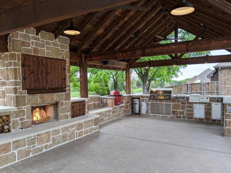 Outdoor Kitchens 20
