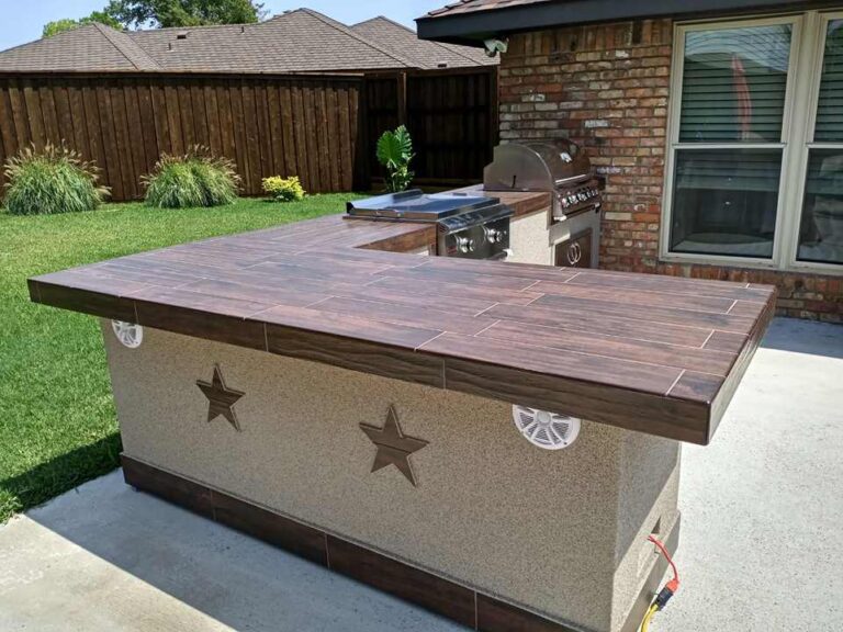 Outdoor Kitchens 23